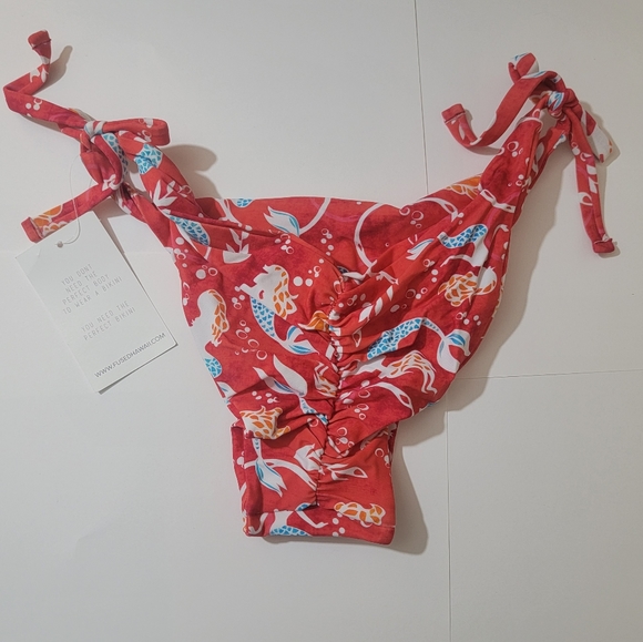 Fused Hawaii Aloha Bikini Bottoms Mermaid Dreams Red NWT - Picture 2 of 4